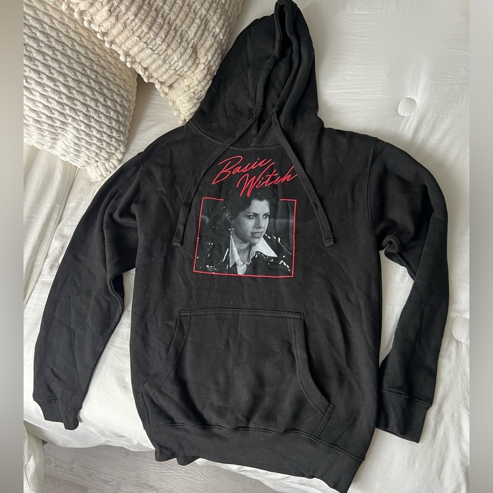 Hot Topic The Craft Basic Witch Hoodie Womens Size Medium